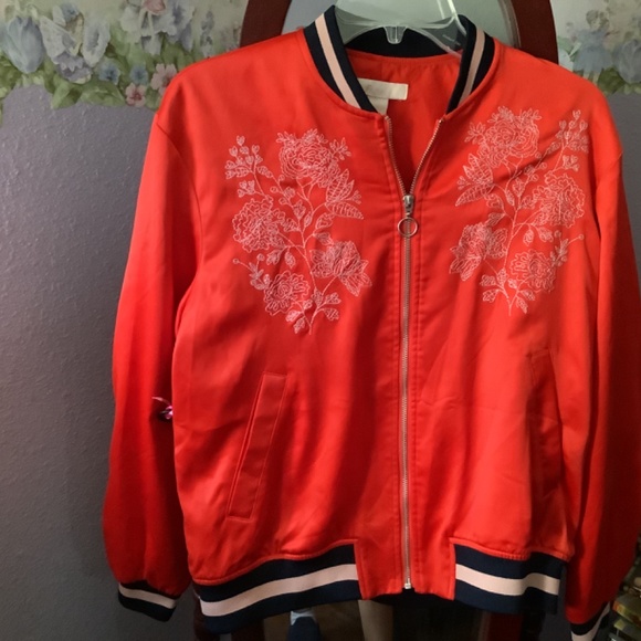 Jacket - Picture 5 of 5